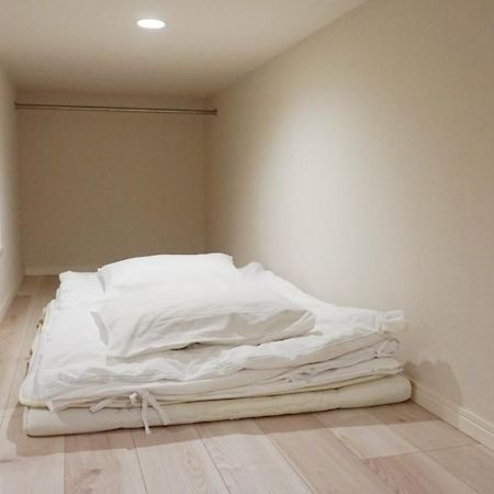 Апартаменты Trip Pod Minoshima A Фукуока Экстерьер фото