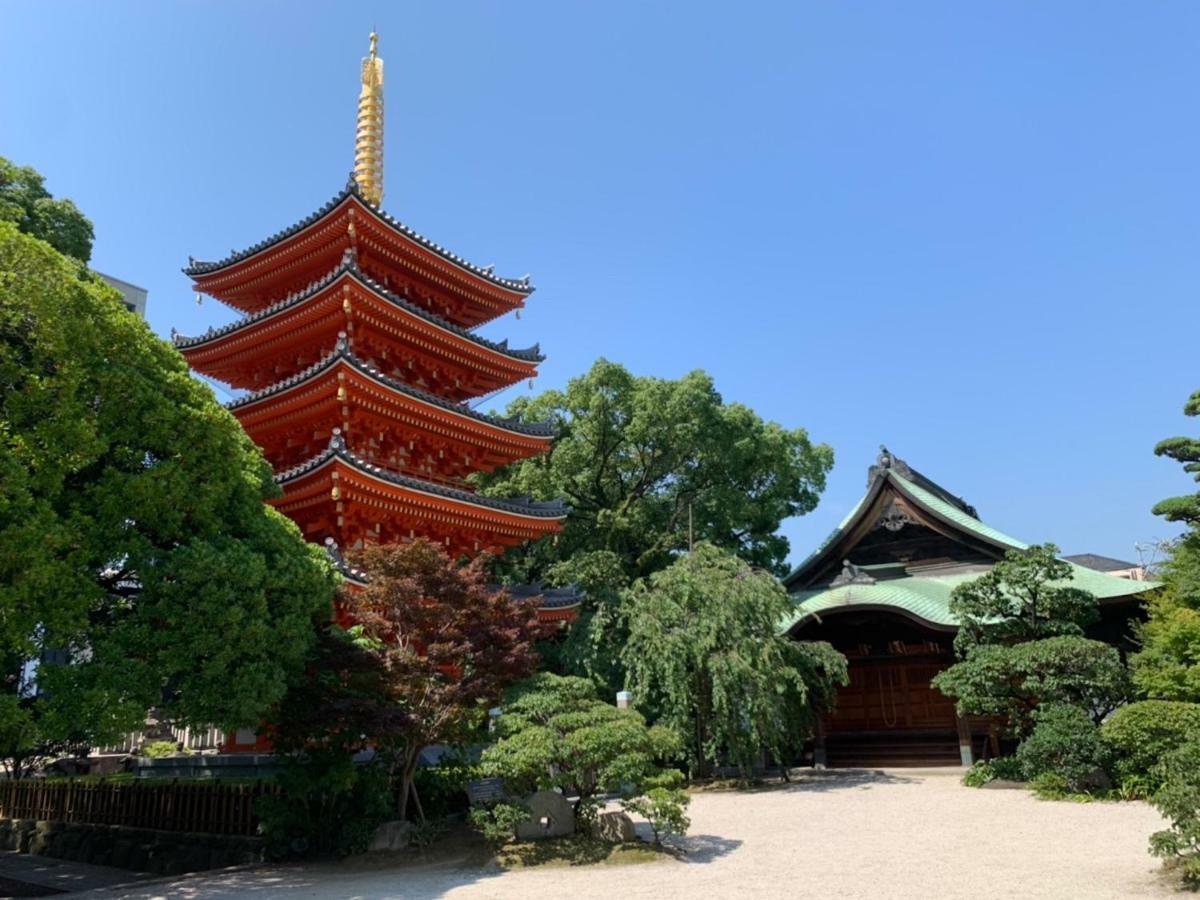 Апартаменты Trip Pod Minoshima A Фукуока Экстерьер фото